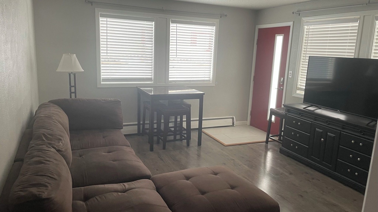 Photo of Livingroom in Midtown Anchorage