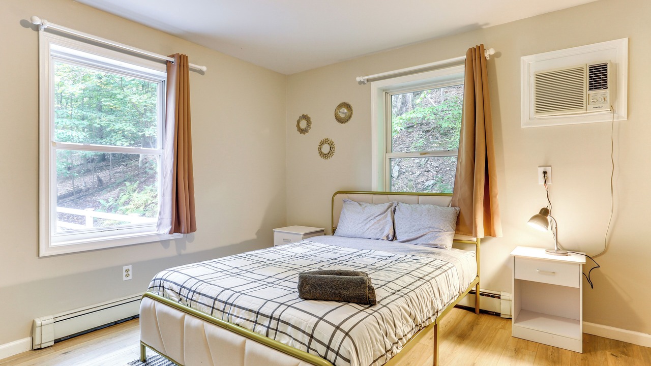 Photo of Others in Dingmans Ferry