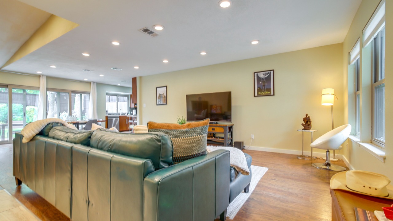 Photo of Bedroom in Barton Hills