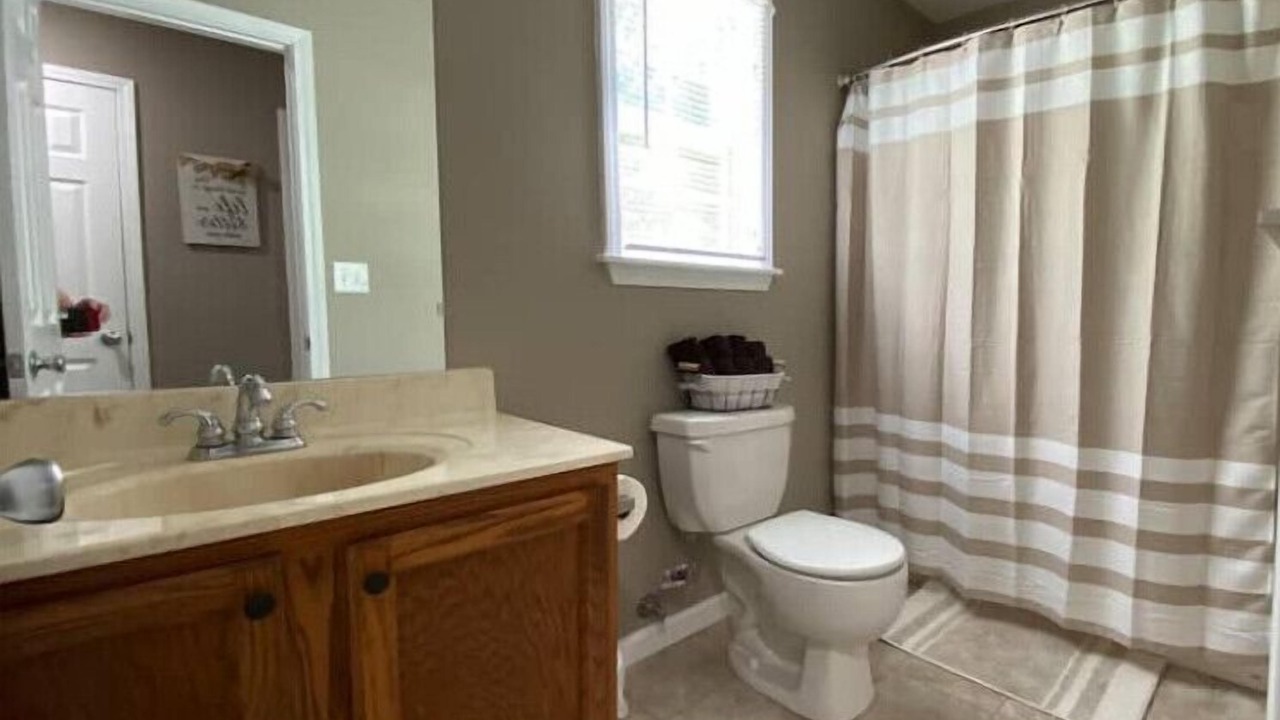 Photo of Bathroom in Sardis