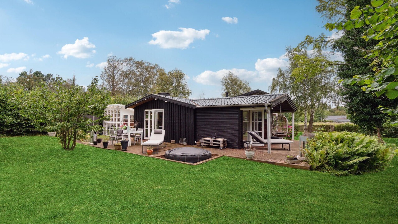 Photo of Others in Jorlunde