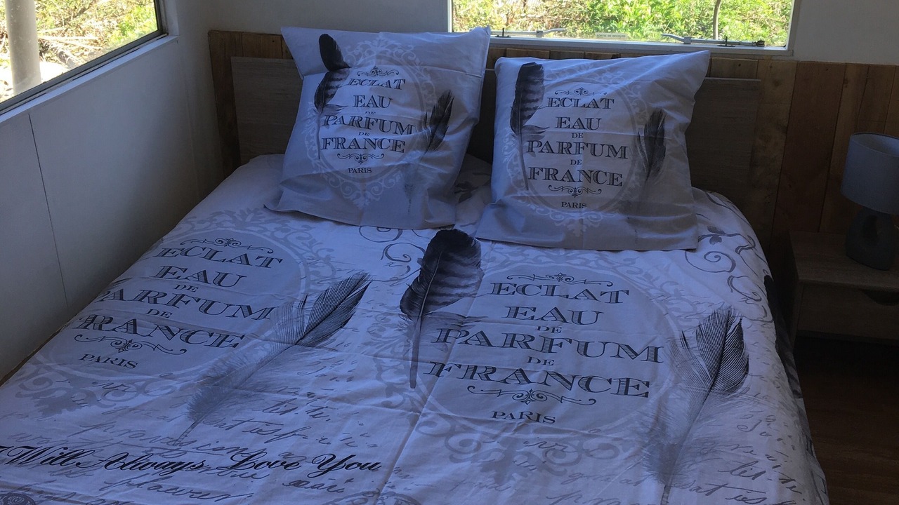 Photo of Bedroom in Besseges