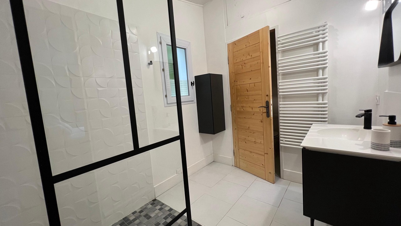 Photo of Bathroom in Rivedoux-Plage