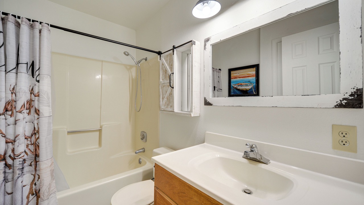 Photo of Bathroom in McQueeney
