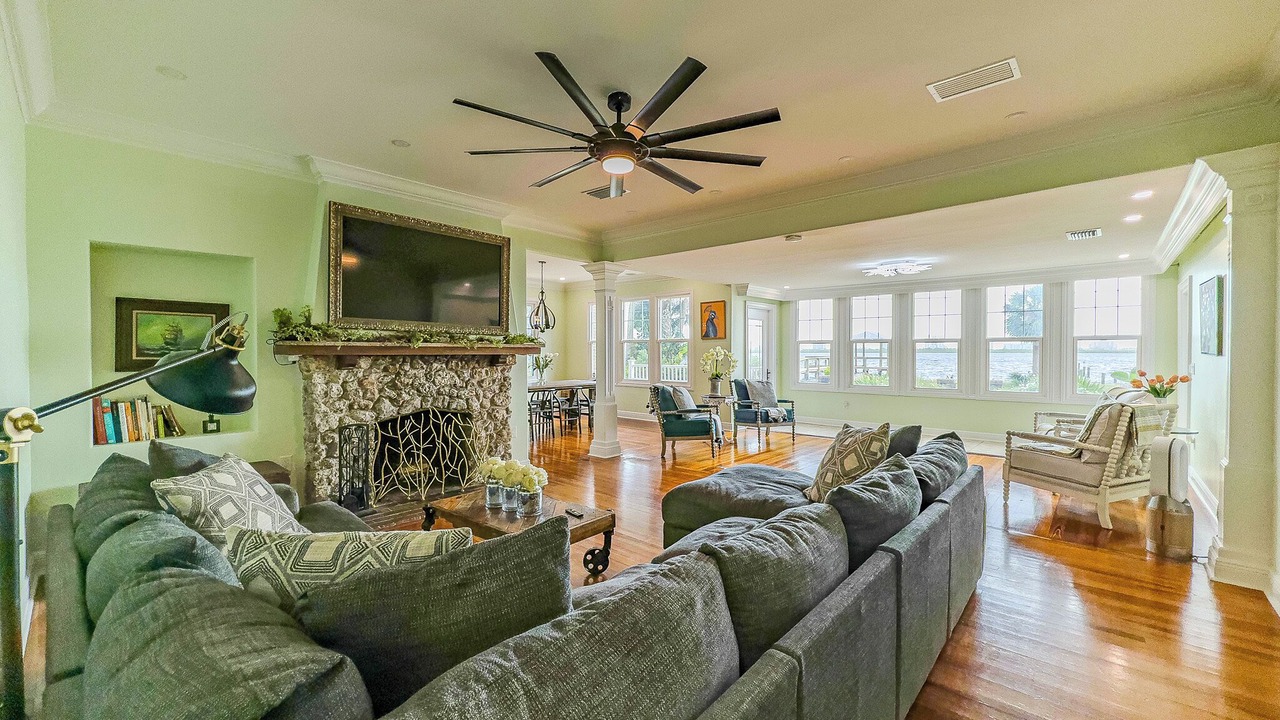 Photo of Livingroom in Port Orange