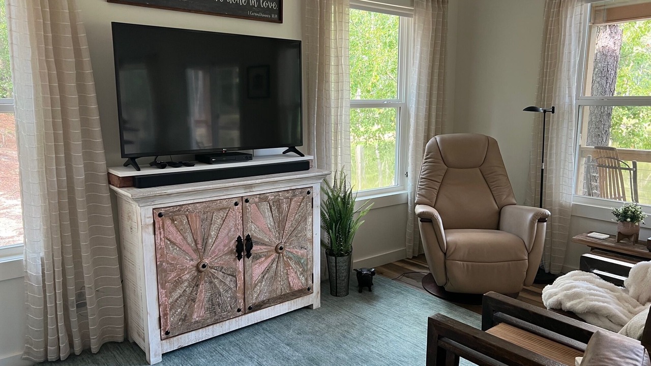 Photo of Livingroom in Lexington