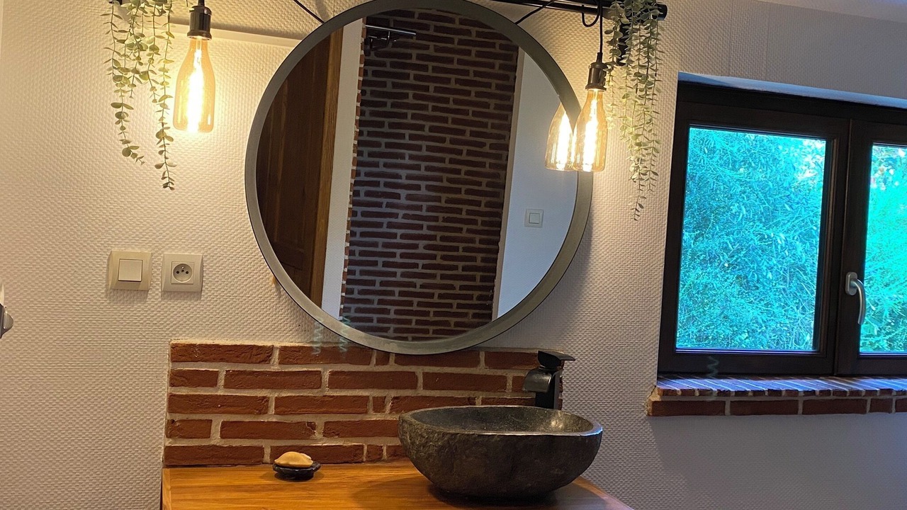 Photo of Bathroom in Moyaux