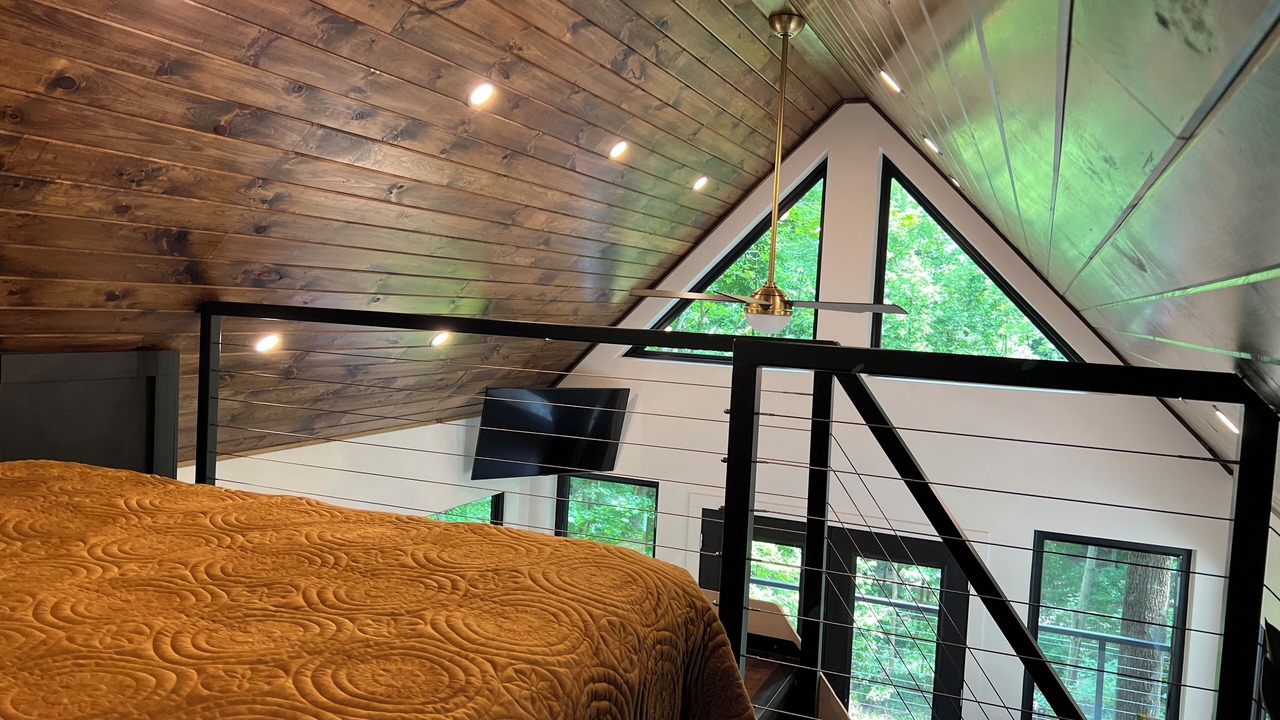 Photo of Bedroom in Laurelville