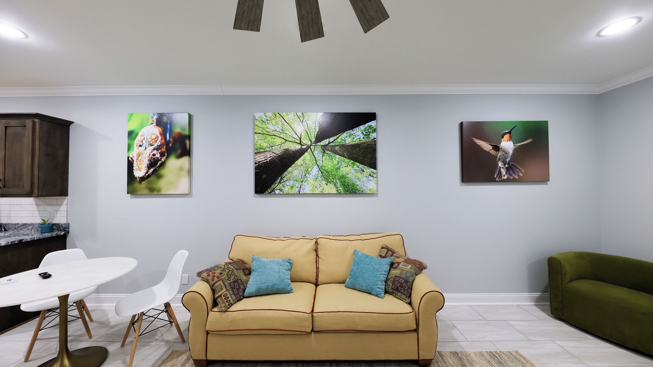 Photo of Livingroom in Oneonta