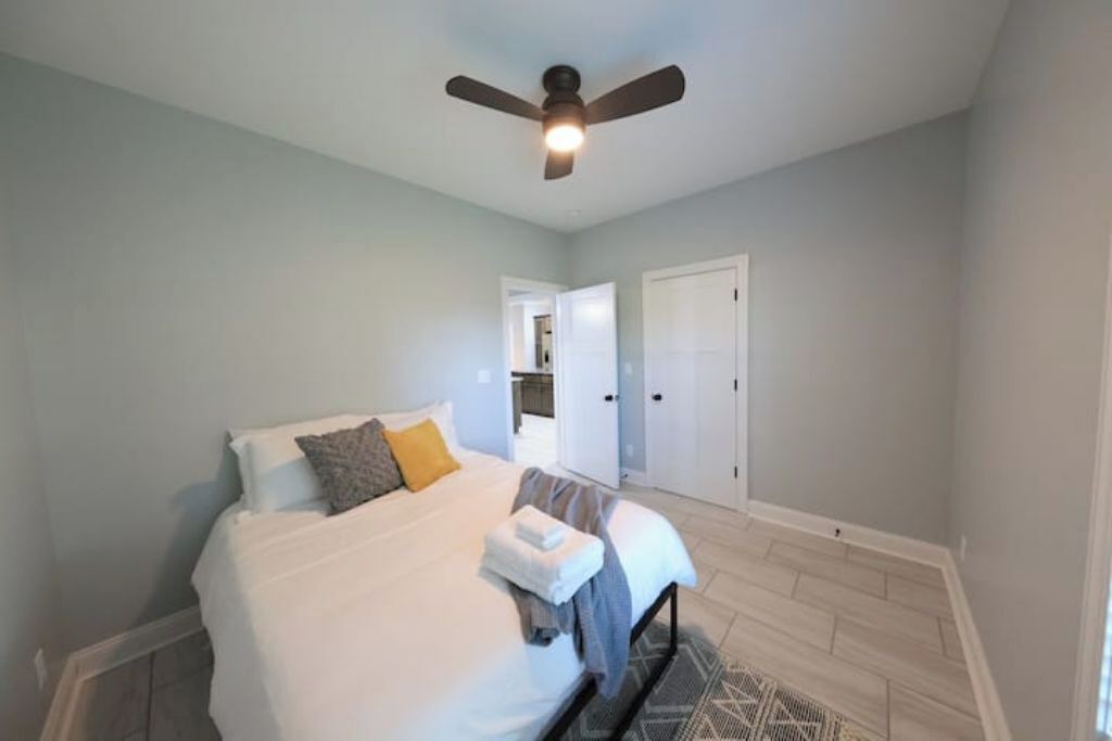 Photo of Bedroom in Oneonta