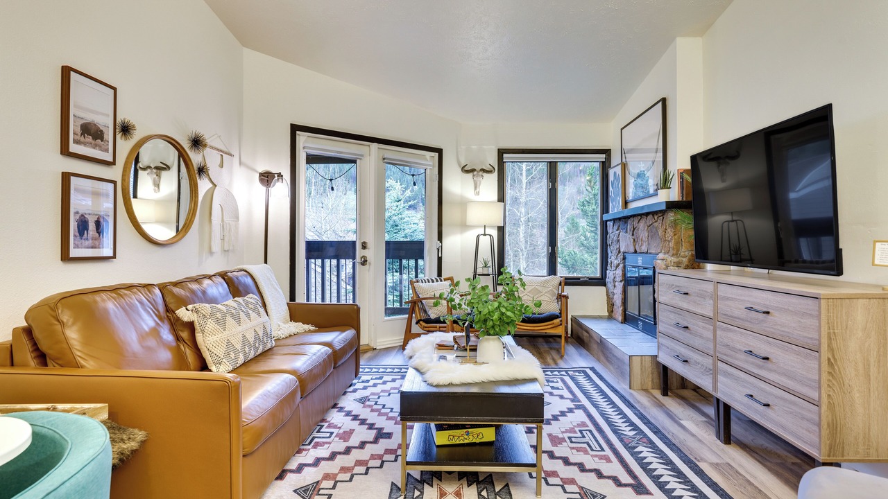 Photo of Livingroom in Copper Mountain Village