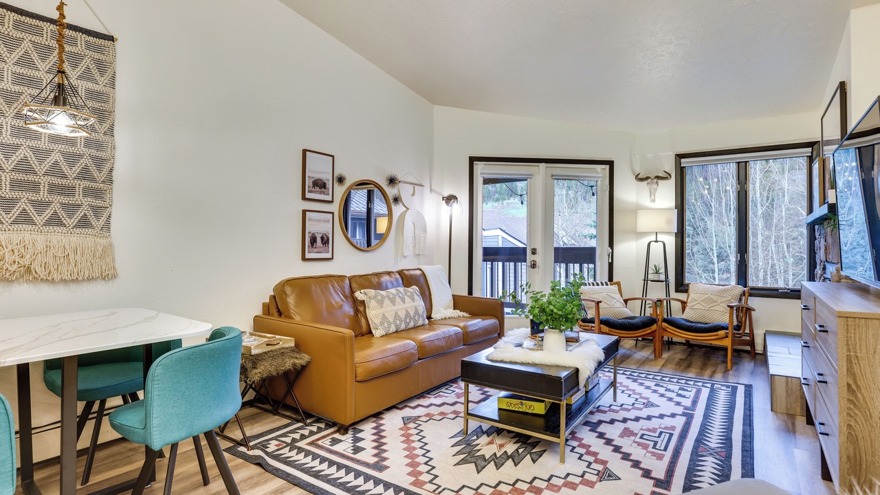 Photo of Livingroom in Copper Mountain Village