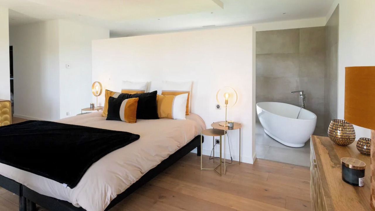 Photo of Bedroom in Puimisson