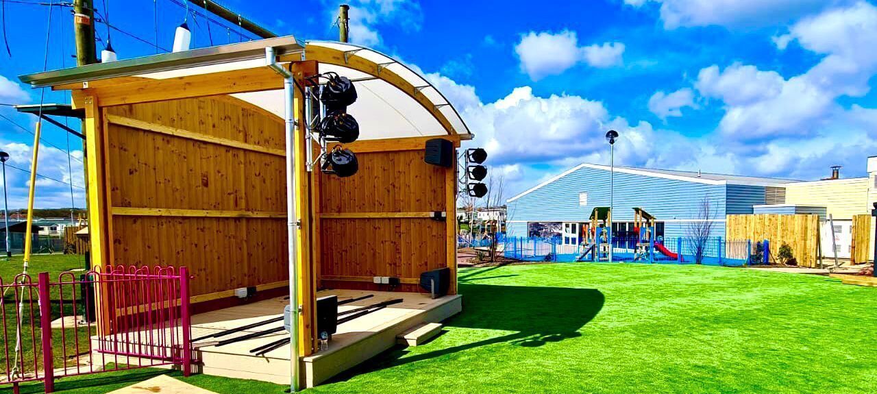 Photo of Outdoor in Cayton Bay