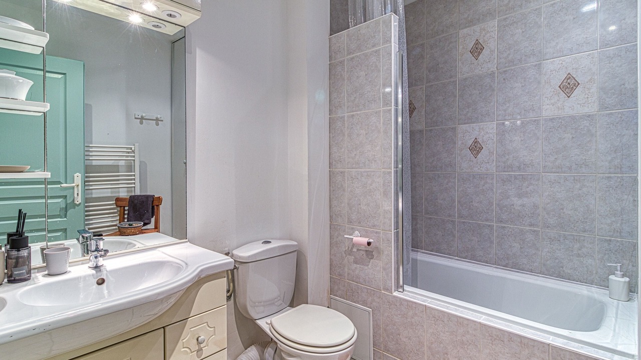 Photo of Bathroom in Gare