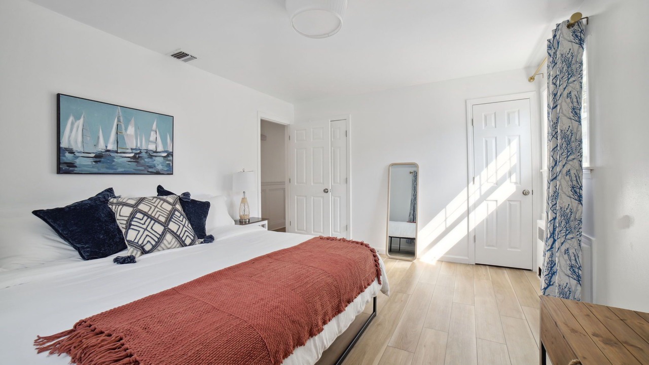 Photo of Others in Bridgeport