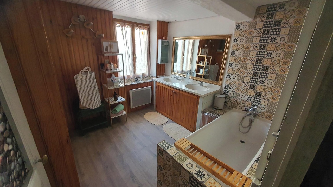 Photo of Bathroom in Barreme