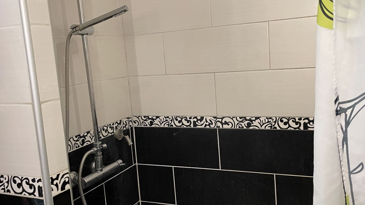 Photo of Bathroom in Port District