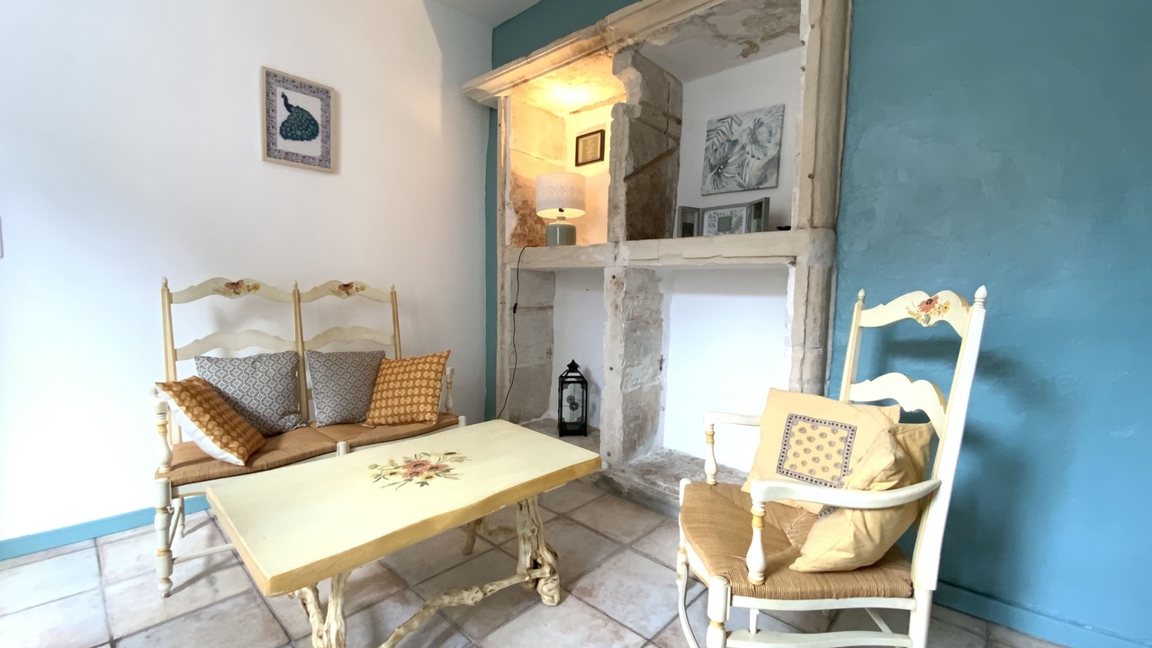 Photo of Livingroom in Saint-Andre-de-Roquepertuis