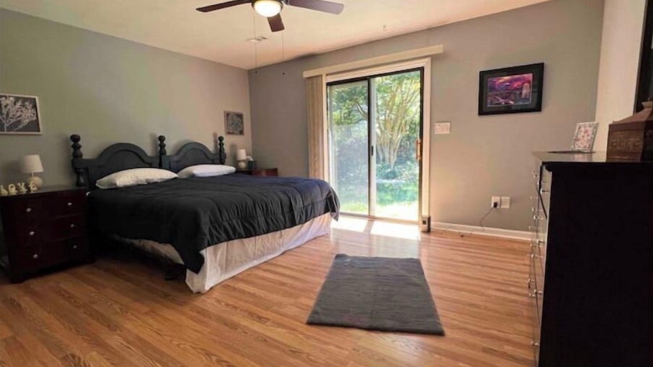 Photo of Bedroom in Roanoke