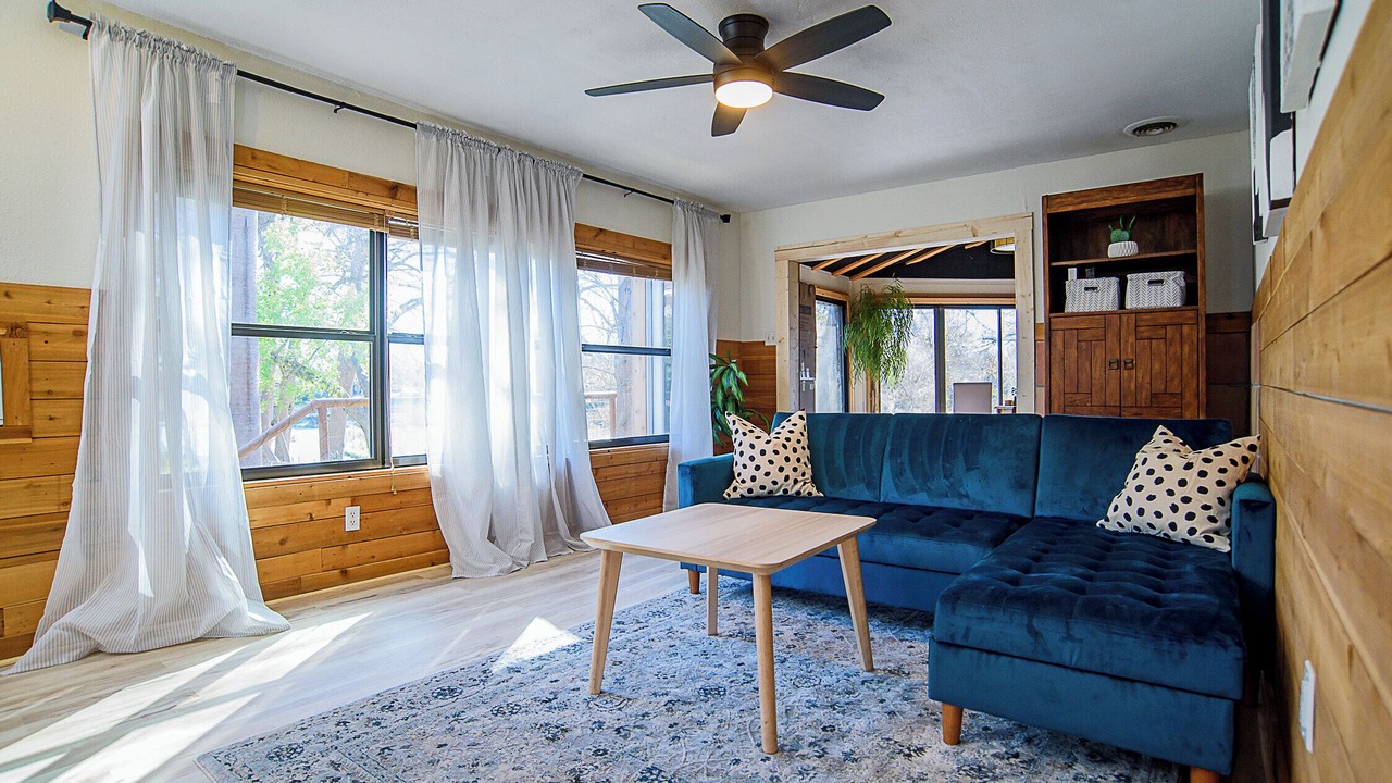 Photo of Livingroom in Seguin
