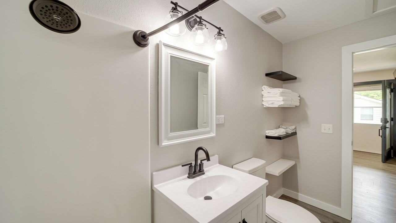 Photo of Bathroom in Grove