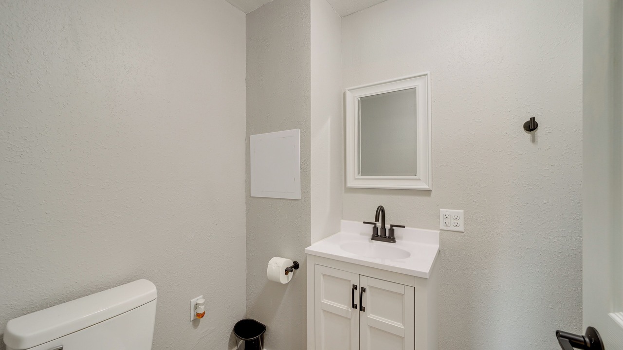 Photo of Bathroom in Grove