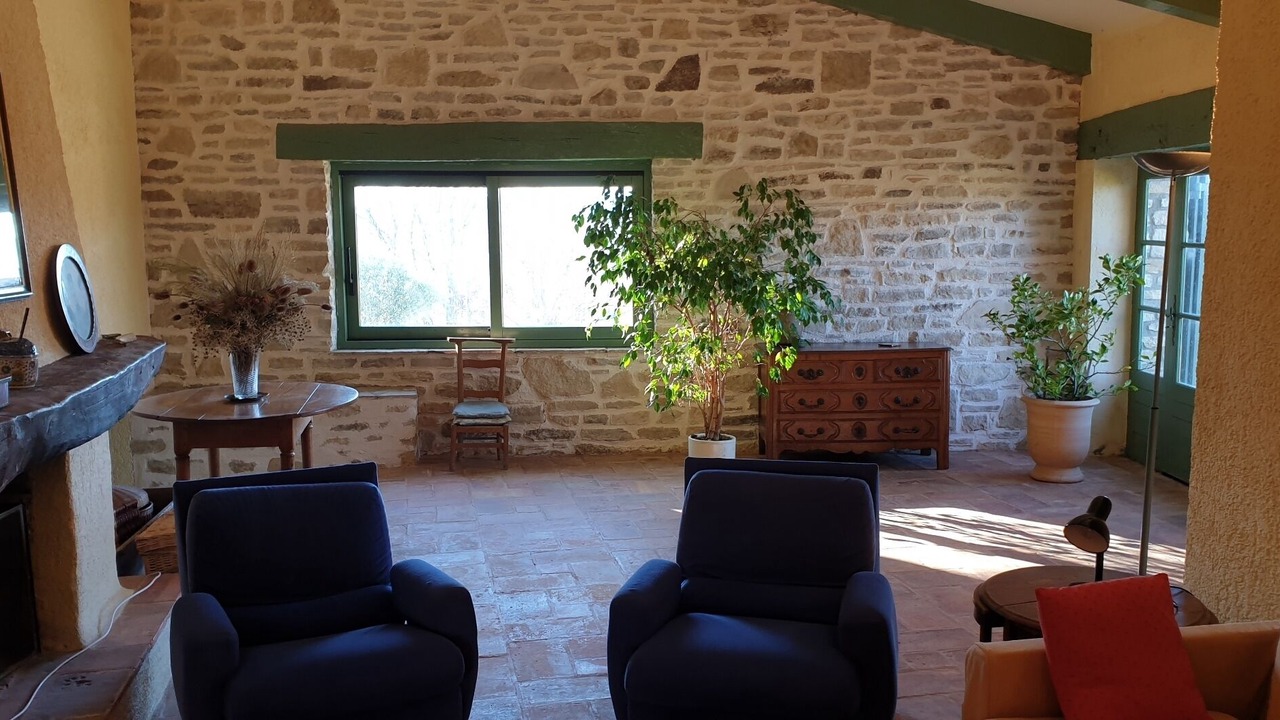 Photo of Livingroom in Sainte-Croix-a-Lauze
