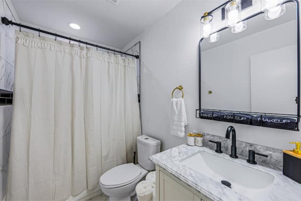 Photo of Bathroom in Fort Worth