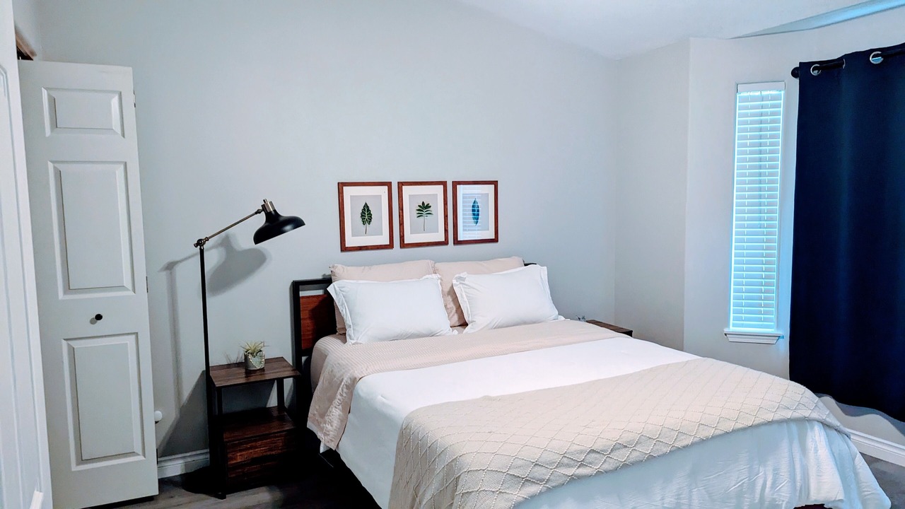 Photo of Bedroom in Hillsboro