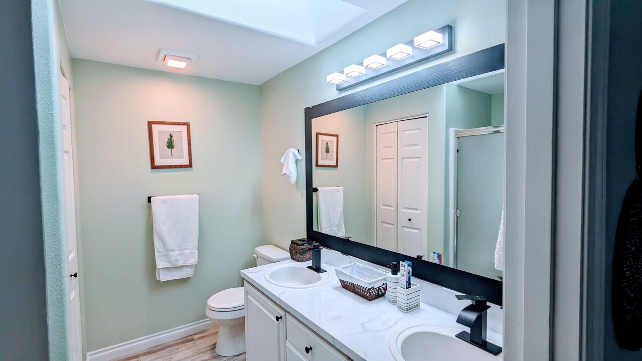 Photo of Bathroom in Hillsboro