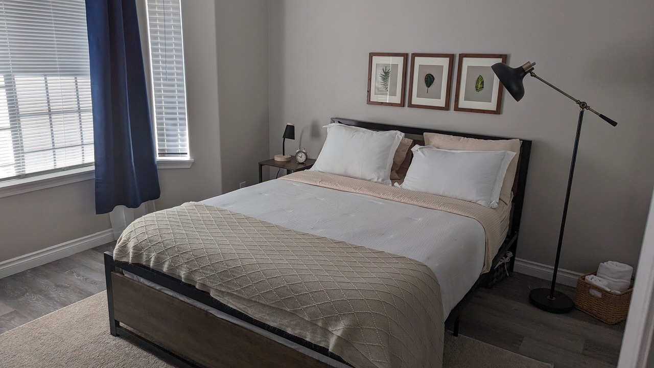 Photo of Bedroom in Hillsboro