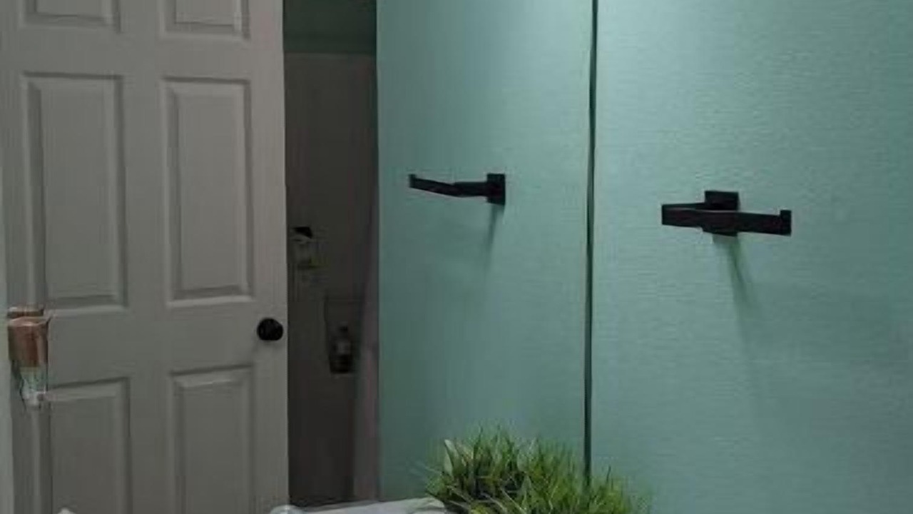 Photo of Bathroom in Hillsboro