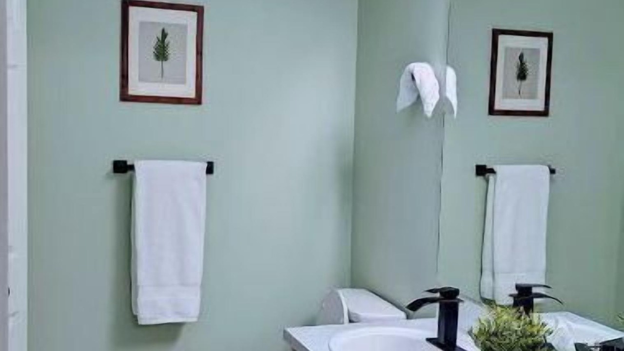 Photo of Bathroom in Hillsboro