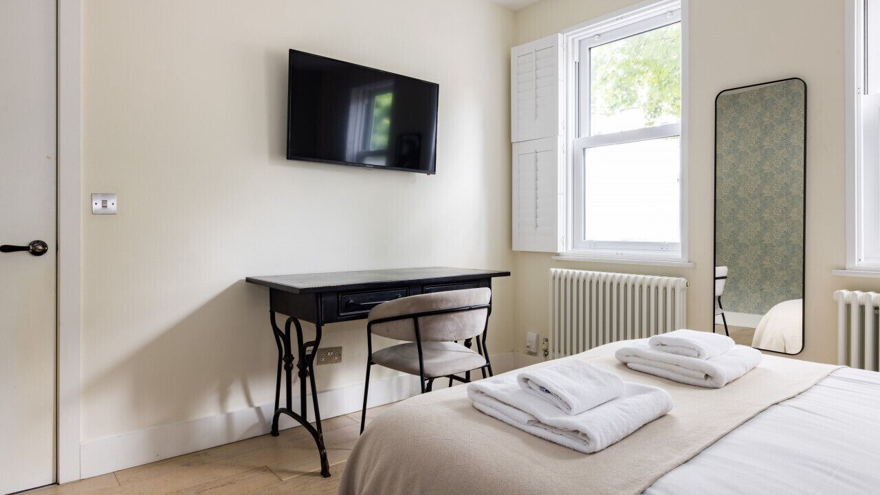 Photo of Bedroom in Peckham Rye