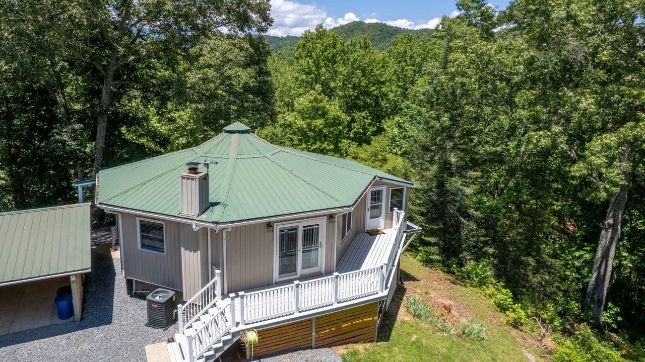 Photo of Outdoor in Cherokee
