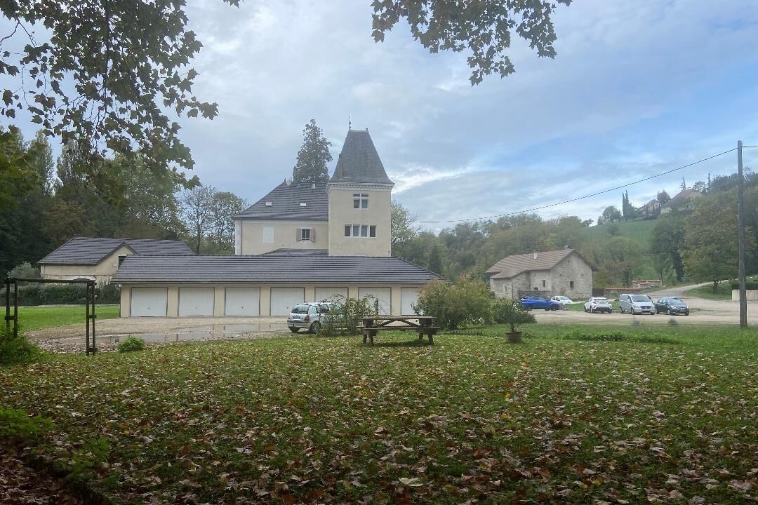 Photo of Outdoor in Virignin