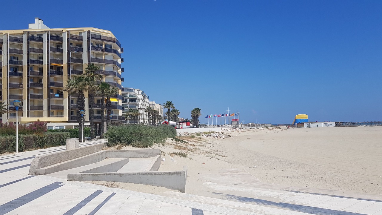 Photo of Others in La Cote Radieuse