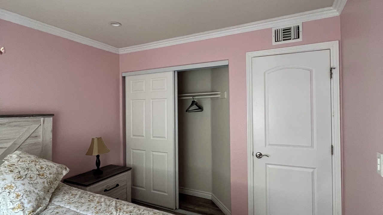 Photo of Bedroom in Palmdale