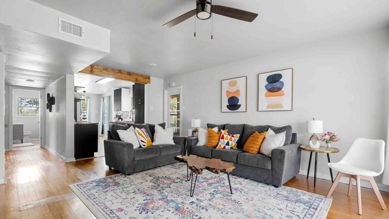 Photo of Bedroom in Bay Area