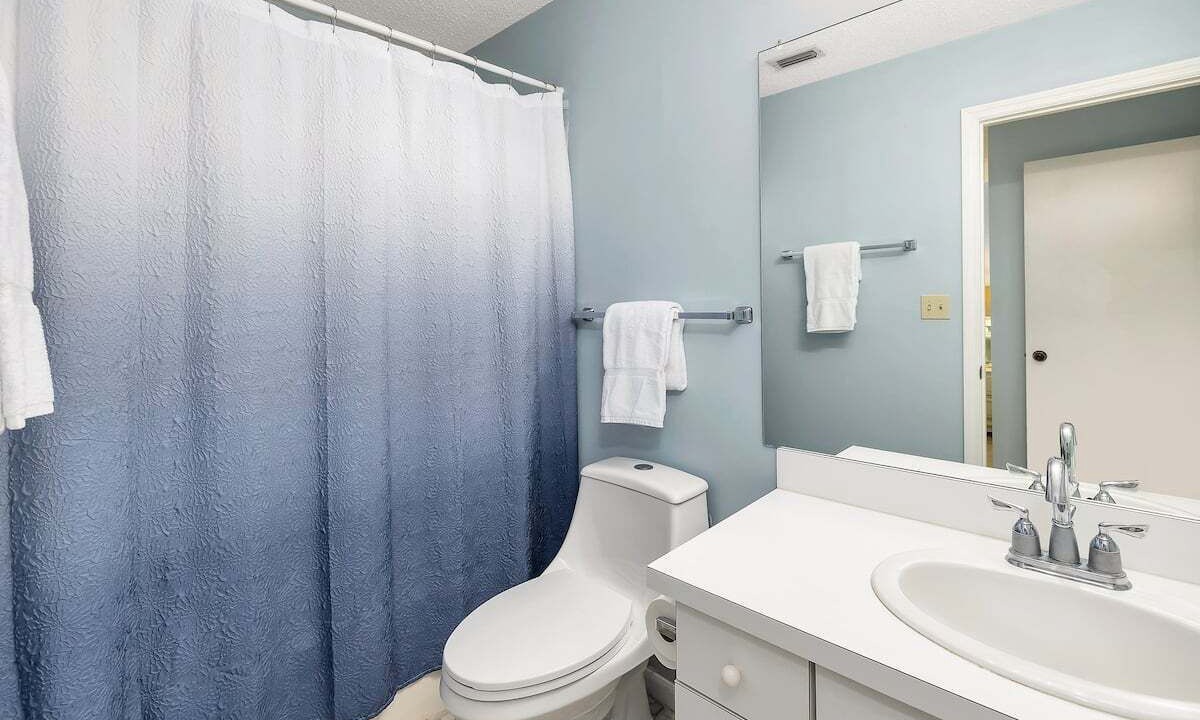 Photo of Bathroom in Saint Simons Heights