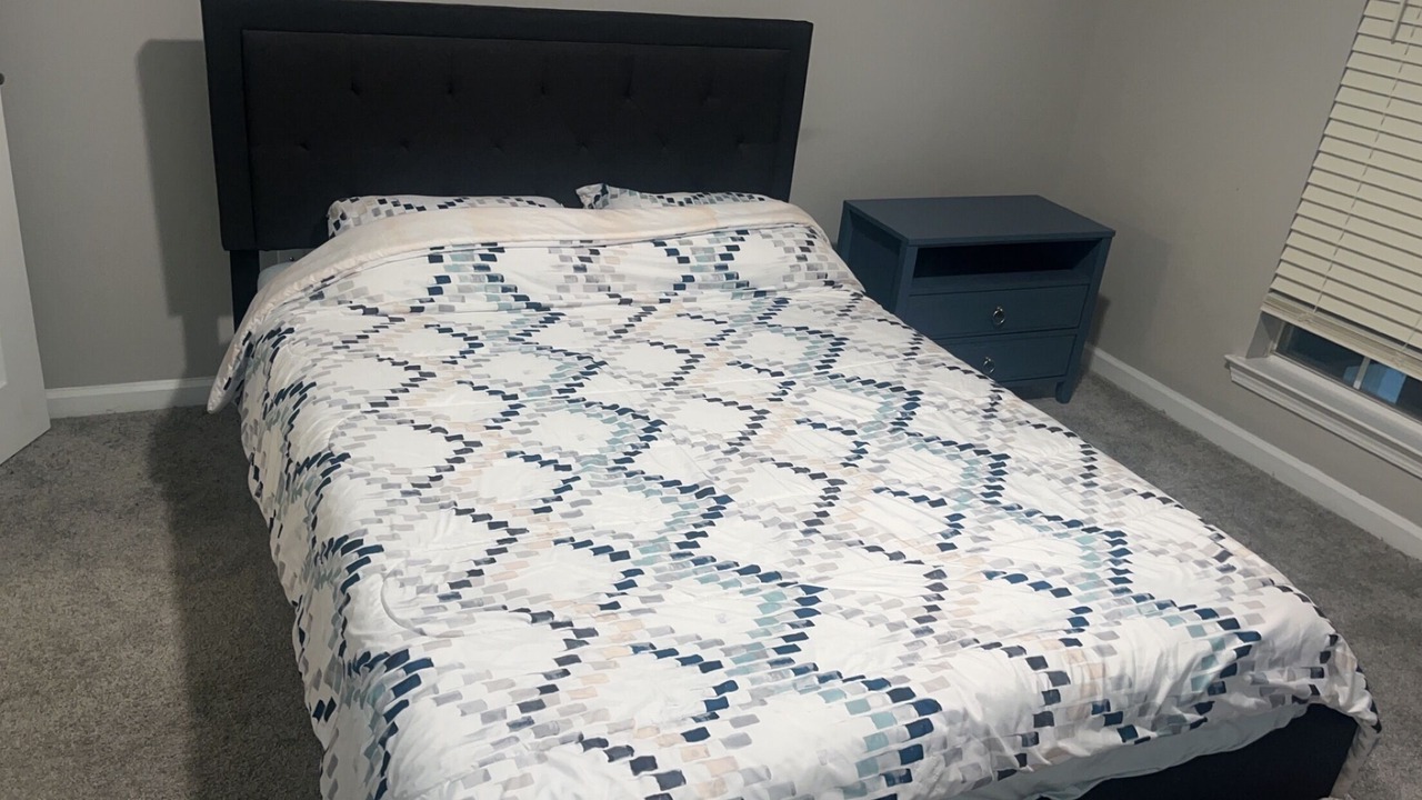 Photo of Bedroom in Lindridge-Martin Manor