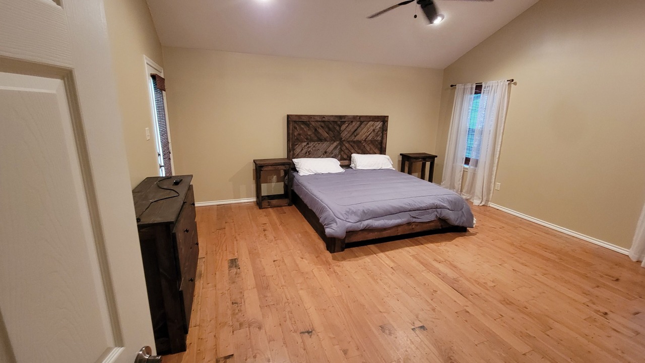 Photo of Bedroom in Mount Vernon