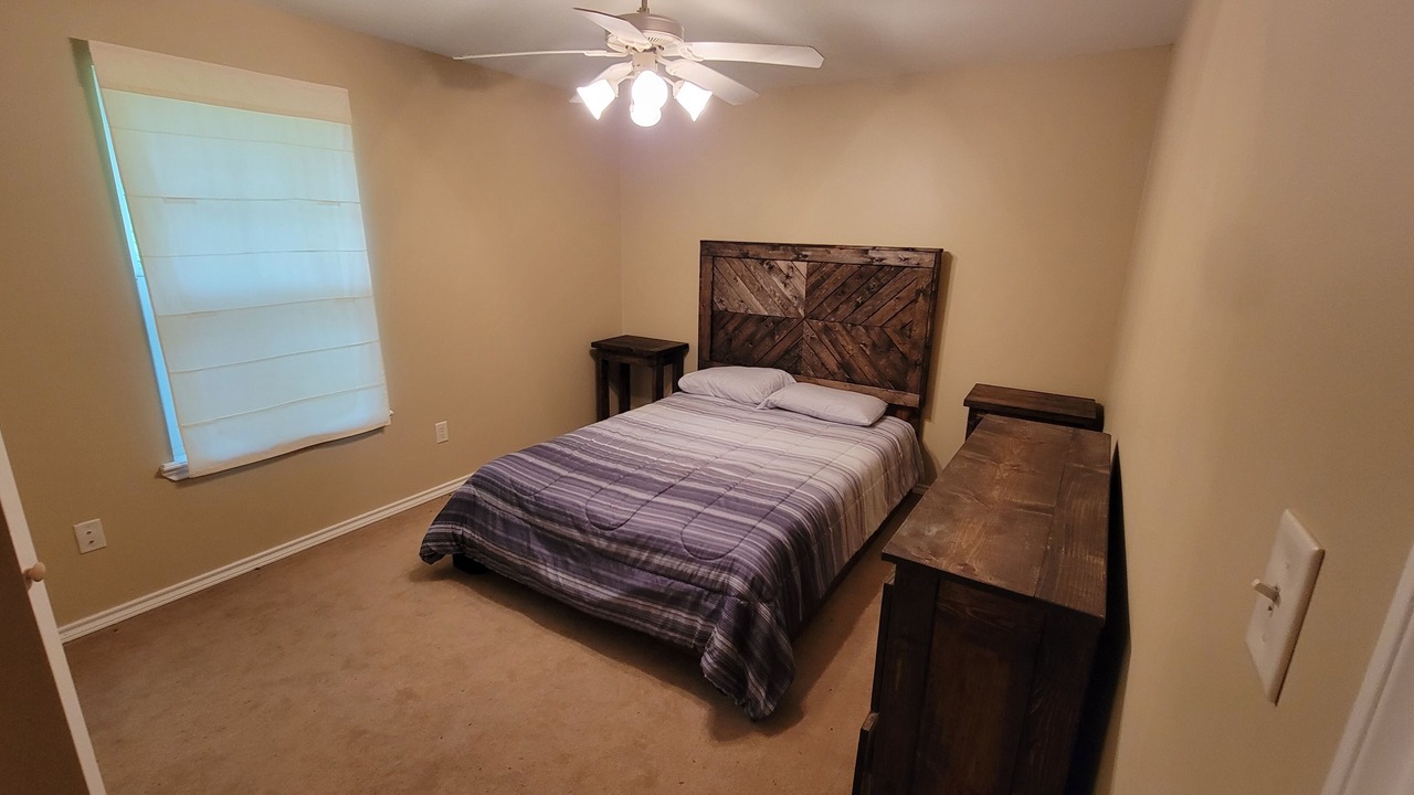 Photo of Bedroom in Mount Vernon