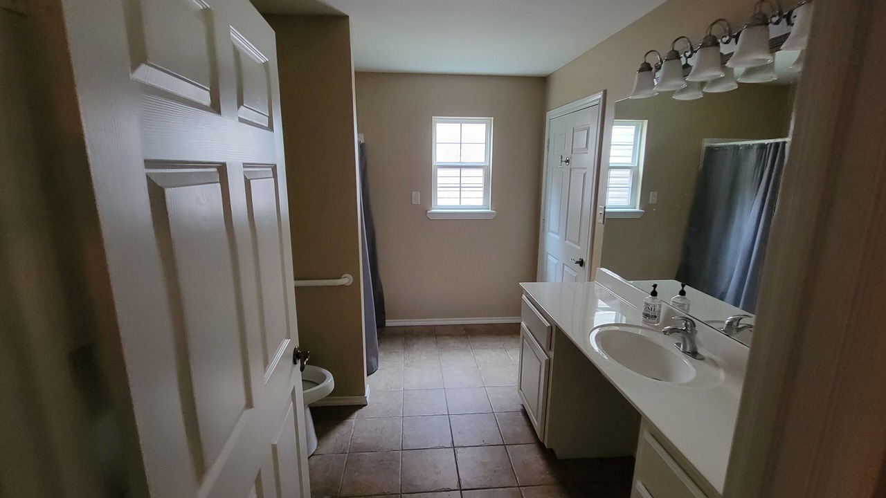 Photo of Bathroom in Mount Vernon