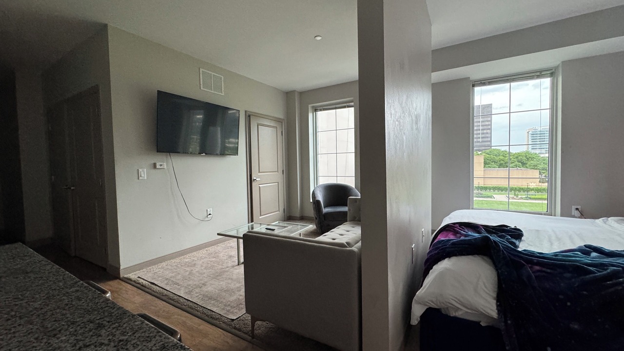 Photo of Bedroom in Uptown District