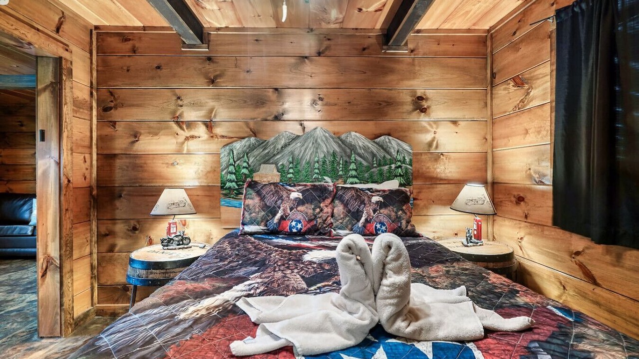 Photo of Bedroom in Kodak