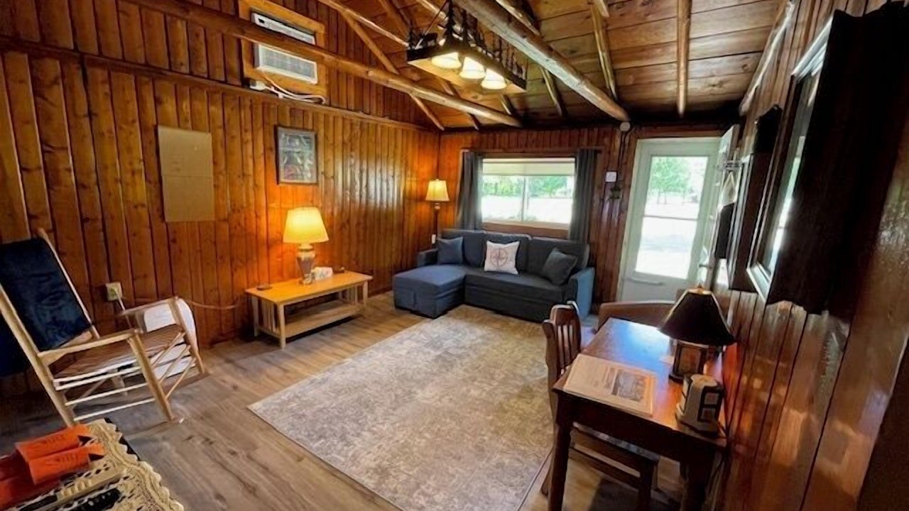 Photo of Livingroom in Clare