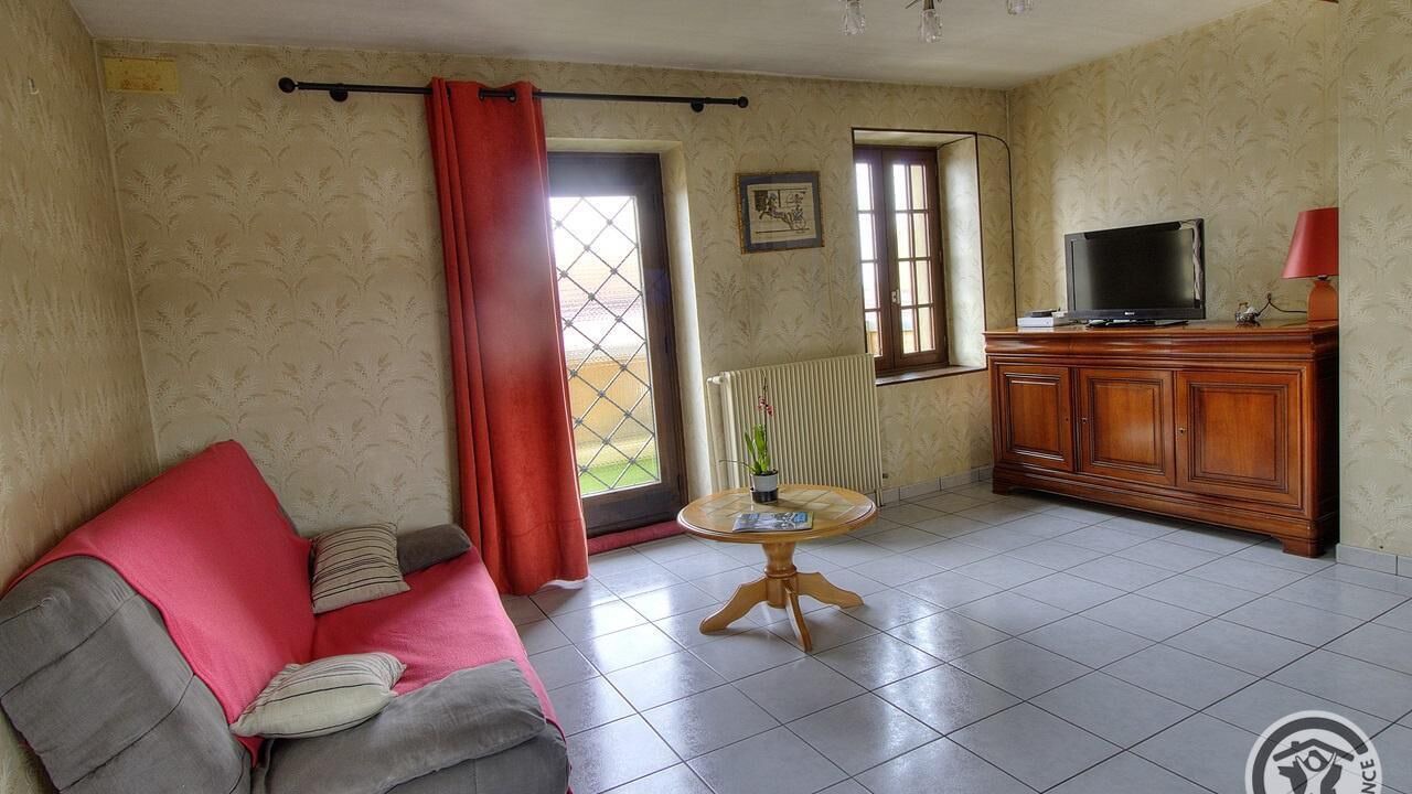 Photo of Livingroom in Saint-Laurent-d'Agny