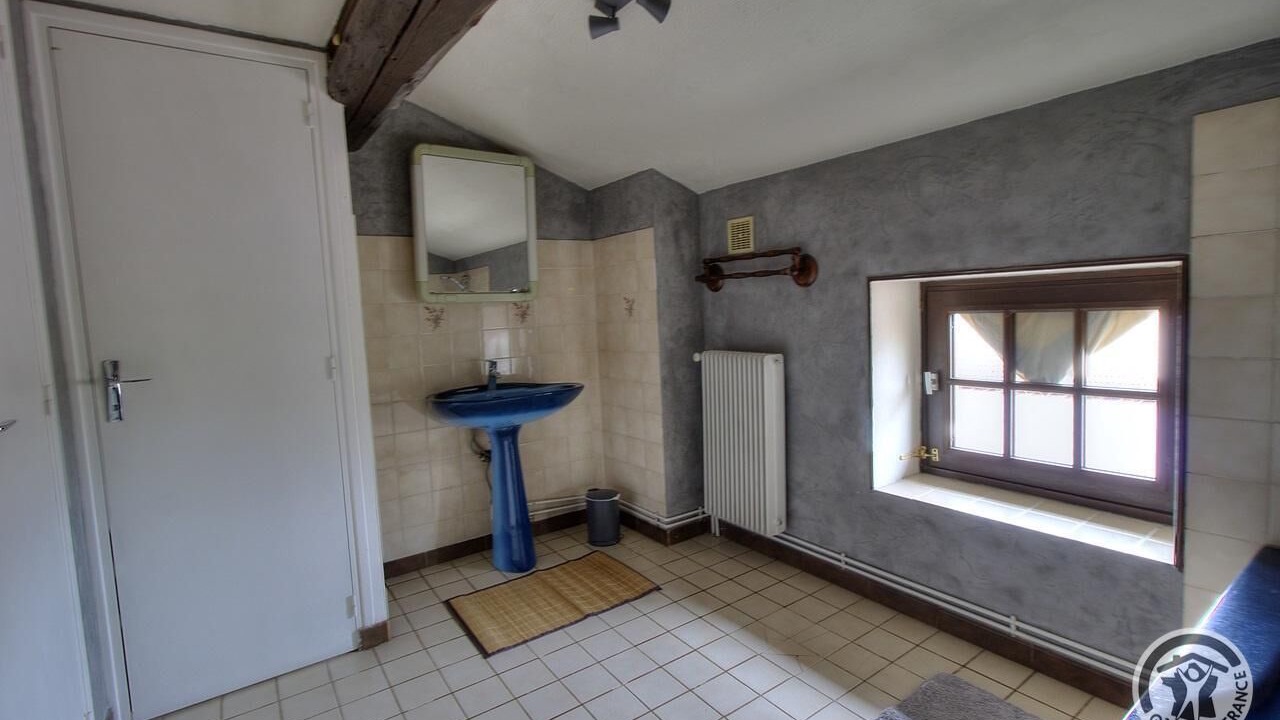 Photo of Bathroom in Saint-Laurent-d'Agny
